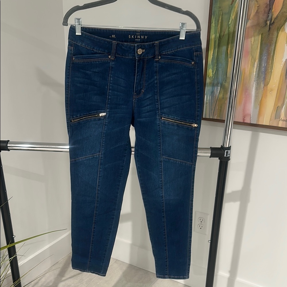NWOT White House Black Market cargo style Skinny Jeans